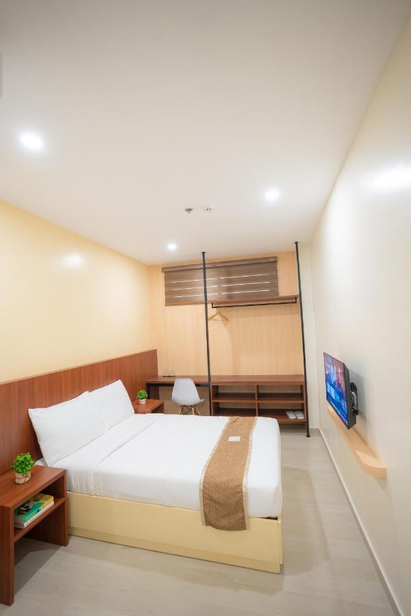 Sundaze Dormitel Hotel Naga Kültér fotó