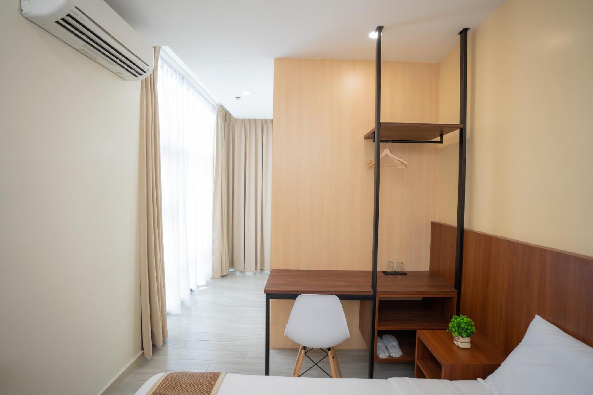 Sundaze Dormitel Hotel Naga Kültér fotó